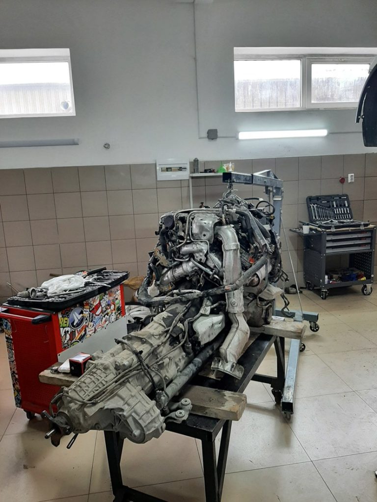 Замена двигателя Infiniti FX30D в Анапе