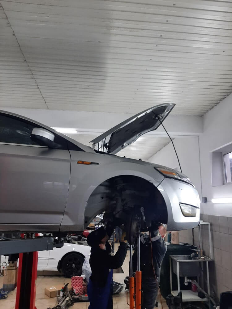 Замена рулевой рейки Ford Mondeo в Анапе